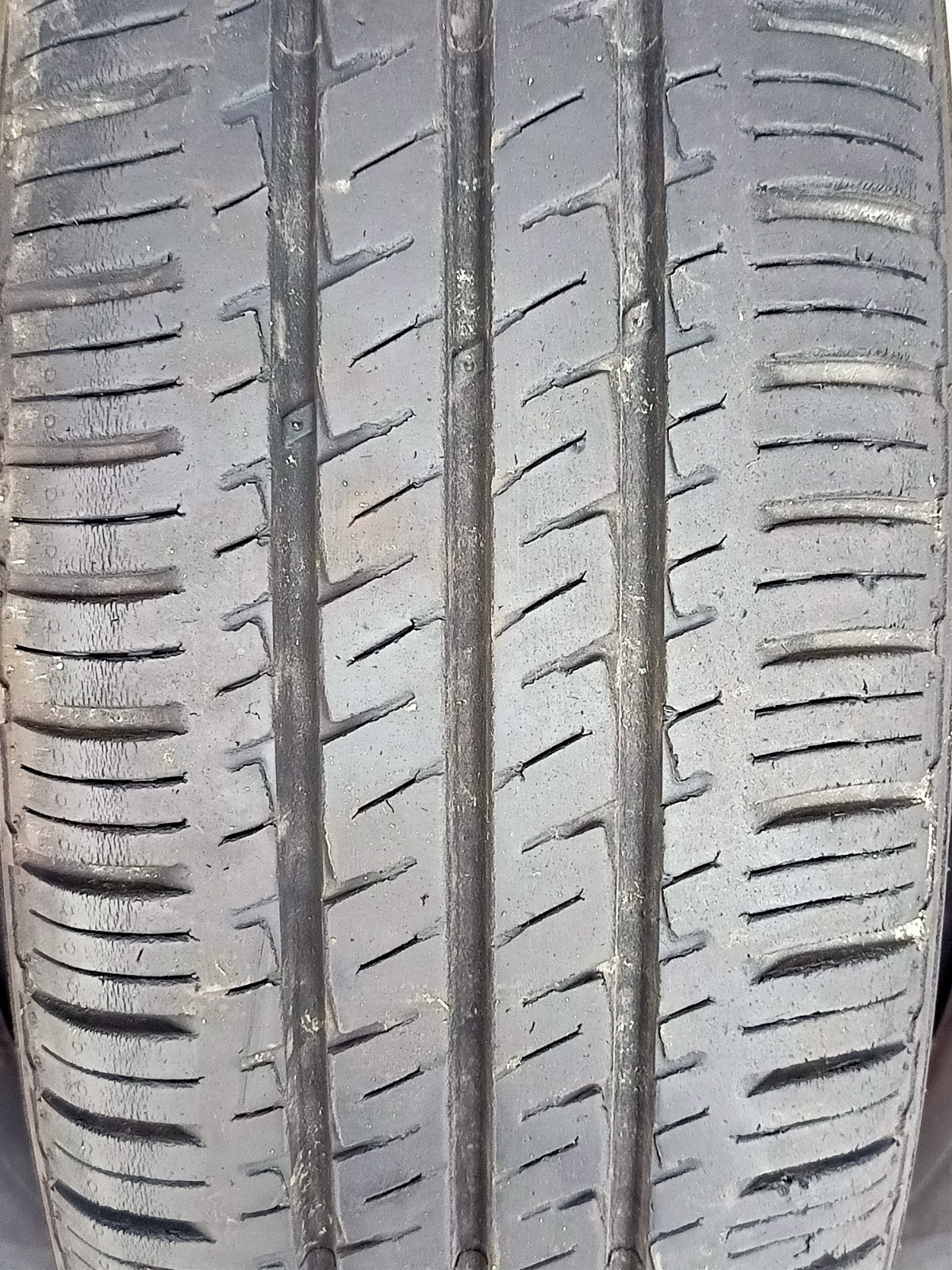 Pneumatici Hankook Vantra LT RA18 195/60 R16 C 99/97H 6PR - immagine 4